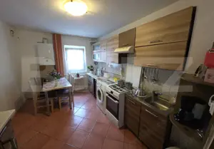 Apartament spațios, de vanzare, cu 4 camere, zona Han - imagine 4 Apartament spațios, de vanzare, cu 4 camere, zona Han - imagine 4