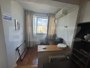 Garsoniera 32 mp, Brazda lui Novac, Zona Liceului Titulescu - imagine 4
