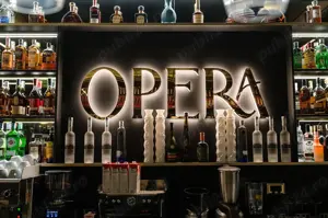 Angajam ospatar,  barman, bucatar, personal vase curatenie