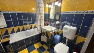 Apartament 3 camere decomandat pivnita balcon zona Lazaret Sibiu - imagine 11