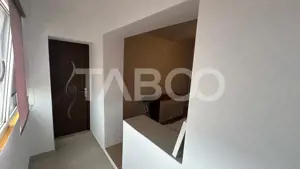 Apartament 3 camere decomandat pivnita balcon zona Lazaret Sibiu - imagine 12