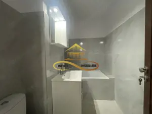 Apartament 3 camere in Bacau zona Narcisa Parter - imagine 14