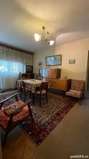 De vanzare apartament cu 3 camere semi. in Galati, Centru