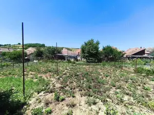 Casa pe un nivel renovata,curte individuala teren 780mp - imagine 18