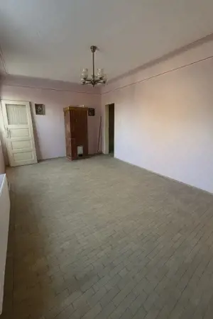 Apartament 3 camere 75 mp Triaj