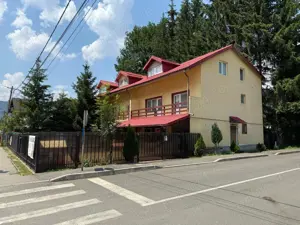 Vila 8 camere Azuga | Fabrica de apa Azuga - imagine 8