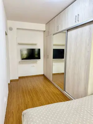  Vând apartament 2 camere, decomandat, complet utilat și mobilat  - imagine 4