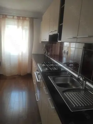 Ap 3 camere,zona I. Corvin - imagine 5