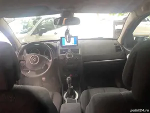 Vând Renault megane 2 face lift 2007 - imagine 4