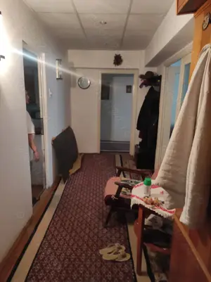 ap 4 camere dec. etj 1 zona Dorobanți - imagine 3