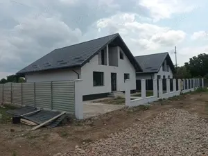 vind casa in holboca - imagine 3