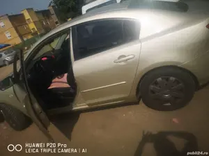 Mazda 3. Motor 1.6 benzină. Cutie Automată. An fabricație 2006 .