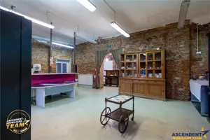 FILM!Spatiu comercial,ideal:centru educational,evenimente,magazin etc, Central,Targu Secuiesc - imagine 9