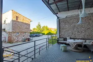 FILM!Spatiu comercial,ideal:centru educational,evenimente,magazin etc, Central,Targu Secuiesc - imagine 3