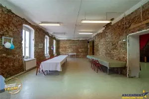 FILM!Spatiu comercial,ideal:centru educational,evenimente,magazin etc, Central,Targu Secuiesc - imagine 4