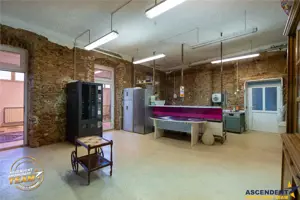 FILM!Spatiu comercial,ideal:centru educational,evenimente,magazin etc, Central,Targu Secuiesc - imagine 11