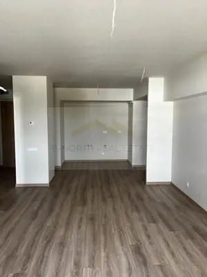 Apartament 2 camere nemobilat – Complex Hercesa Drumul Taberei – ideal pentru re - imagine 5