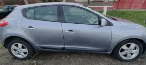 Renault Megane 3, 1.5 dCi, 110 CP, cutie manuală 6 trepte AN: 2010 - imagine 4