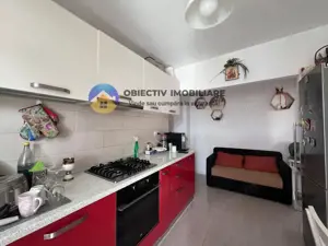 Apartament  2 camere + mansarda  zona Precista  - imagine 2