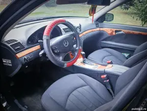 Vând Mercedes Benz E 220 CDI cutie automata - imagine 2