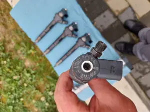 Injectoare audi Q5 2010