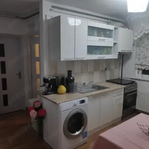 Vând apartament 3 camere  - imagine 4 Vând apartament 3 camere  - imagine 4