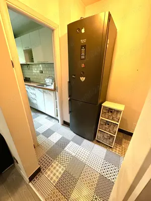 Proprietar inchiriez apartament 2 camere + parcare - sector 4 - Piața Progresu  - imagine 7