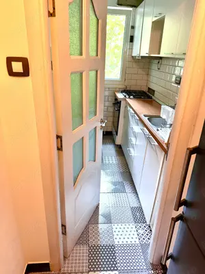 Proprietar inchiriez apartament 2 camere + parcare - sector 4 - Piața Progresu  - imagine 8