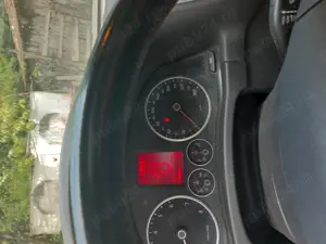 De vinzare  Volsvagen Tiguan !