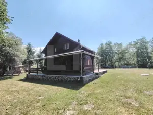 Casă de lemn cu dotări moderne la Campu Cetatii, comision zero pentru cumparator - imagine 2 Casă de lemn cu dotări moderne la Campu Cetatii, comision zero pentru cumparator - imagine 2