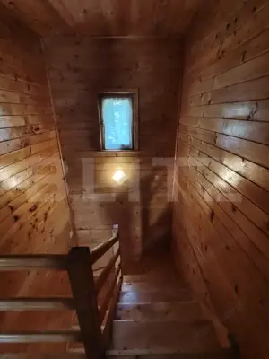 Casă de lemn cu dotări moderne la Campu Cetatii, comision zero pentru cumparator - imagine 18 Casă de lemn cu dotări moderne la Campu Cetatii, comision zero pentru cumparator - imagine 18