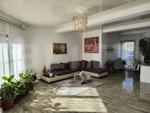 Vila - 4 camere, mobilata lux, Stupini - Brasov - imagine 3