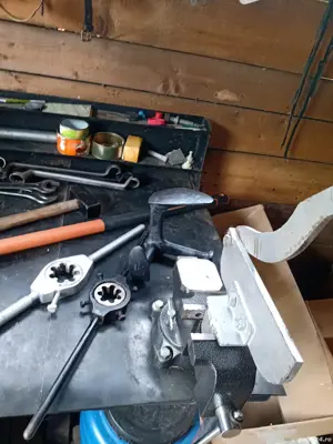 vand banc,masa de lucru nicovala menghina ghilotina port tarod,filiere apa gaz - imagine 4