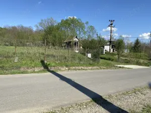 Teren arabil 1242 mp - imagine 2