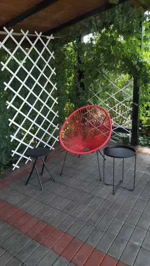 Vila deosebita, bun gust si calitate, 4 km de centrul orasului, reper-Gura Vaii 