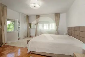 Vilă de vânzare în Bușteni – 8 dormitoare, vedere directă spre Crucea Caraiman! - imagine 16