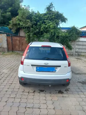 Vând Ford Fiesta 2007 - imagine 3