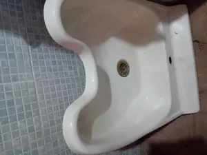 Produse ptr frizerie  - imagine 2