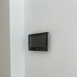 Strada Asfaltata, disponibil imediat, finisaje premium ! - imagine 9