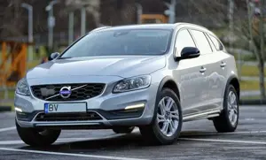 Volvo V60 Cross Country 2.0 D3   2018  Euro 6 - imagine 6