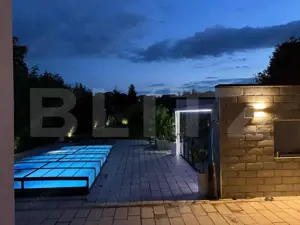 Vila de lux, mobilata, utilata, teren superb 1150 mp, piscina! - imagine 2