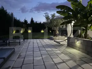 Vila de lux, mobilata, utilata, teren superb 1150 mp, piscina! - imagine 5