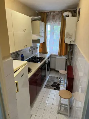 Ap cu 2 camere, Parter/4, zona Circumvalatiunii - Iulius Town!Centrala