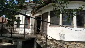 Persoana fizica   proprietar, vand casa în Arad, zona Parneava, pe strada principala - imagine 3