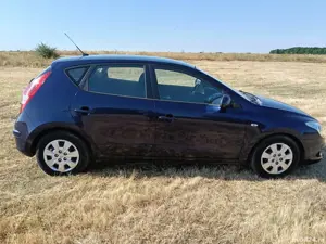 Vând Hyundai i30 - imagine 2