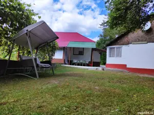 Casa cu teren de vanzare