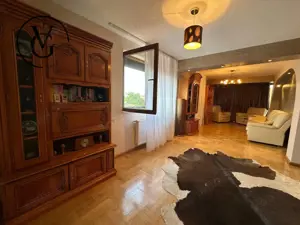 Vila deosebita langa padure si lac in Branesti  - imagine 16