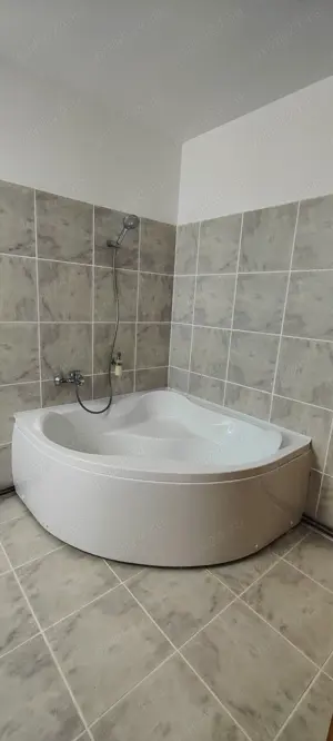 Apartament 3 camere Stațiunea Saturn  - imagine 6