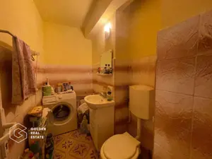 Apartament decomandat 4 camere, 85 mp, zona AEM - imagine 5