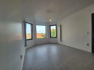 0% COMISION! Casă P+1 de vânzare   Târgu Jiu, cartier Panduraș - imagine 2